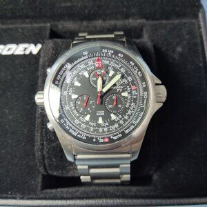 Torgoen T1 Pilots watch